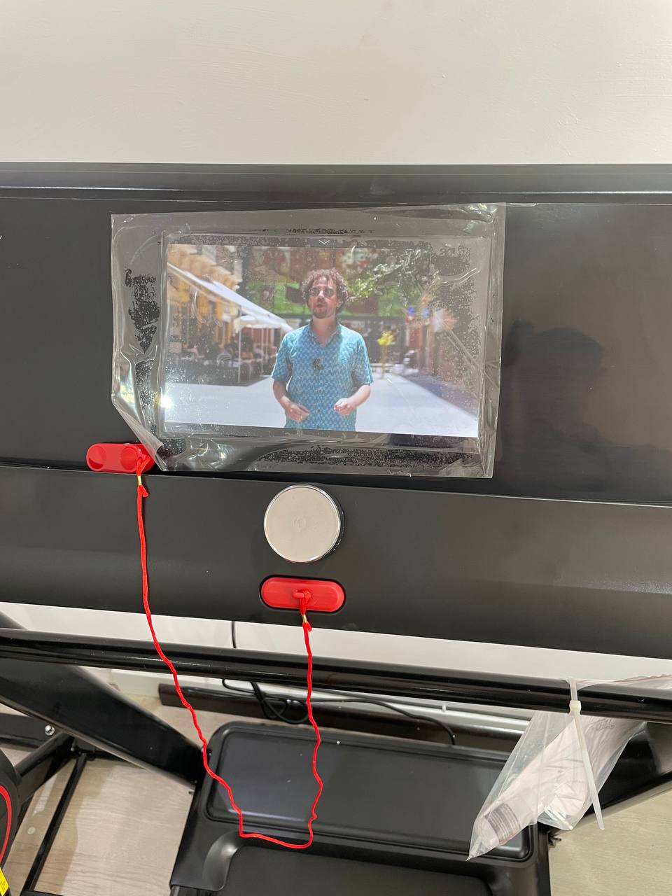 Caminadora Plegable 2.5HP con Pantalla Táctil (WiFi, Netflix, YouTube, Spotify, etc)