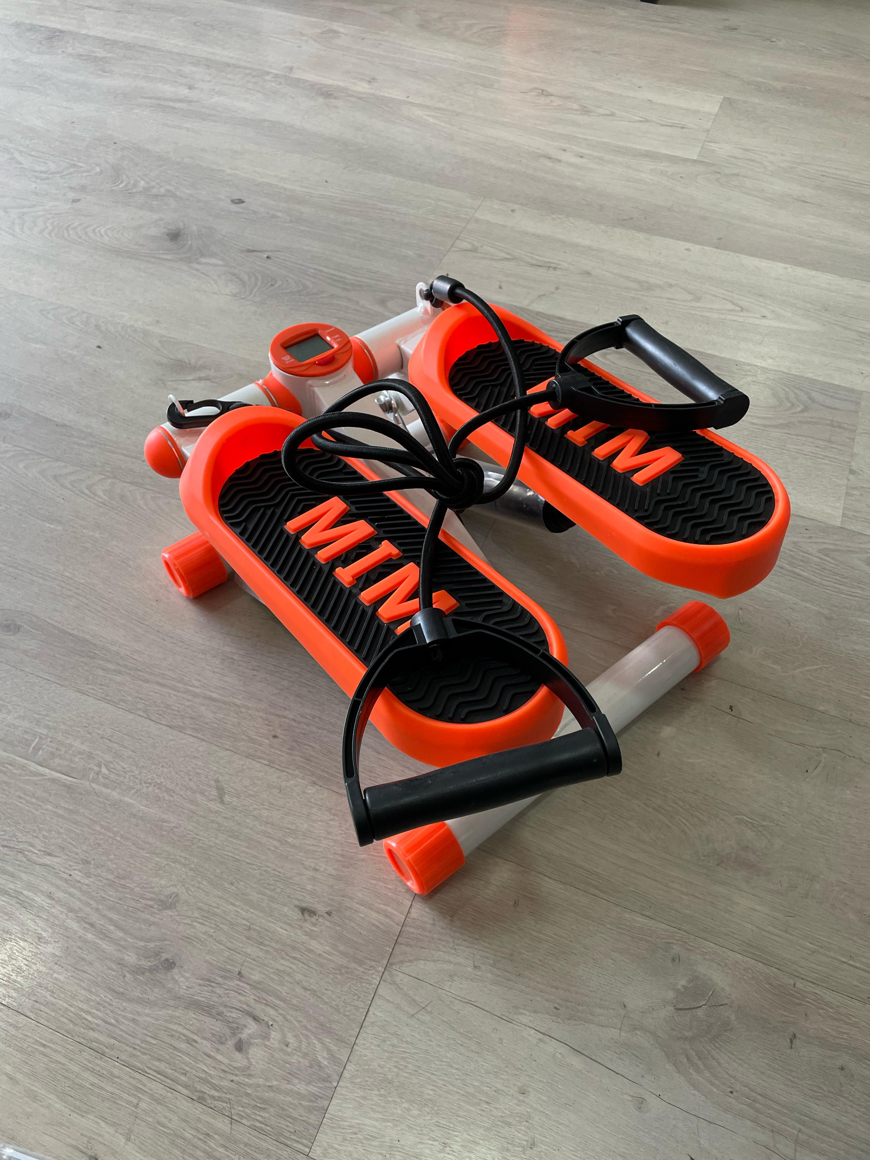 Mini Stepper / Escaladora / Pedal Ejercitador con Bandas de Resistencia | Envío GRATIS Ecuador