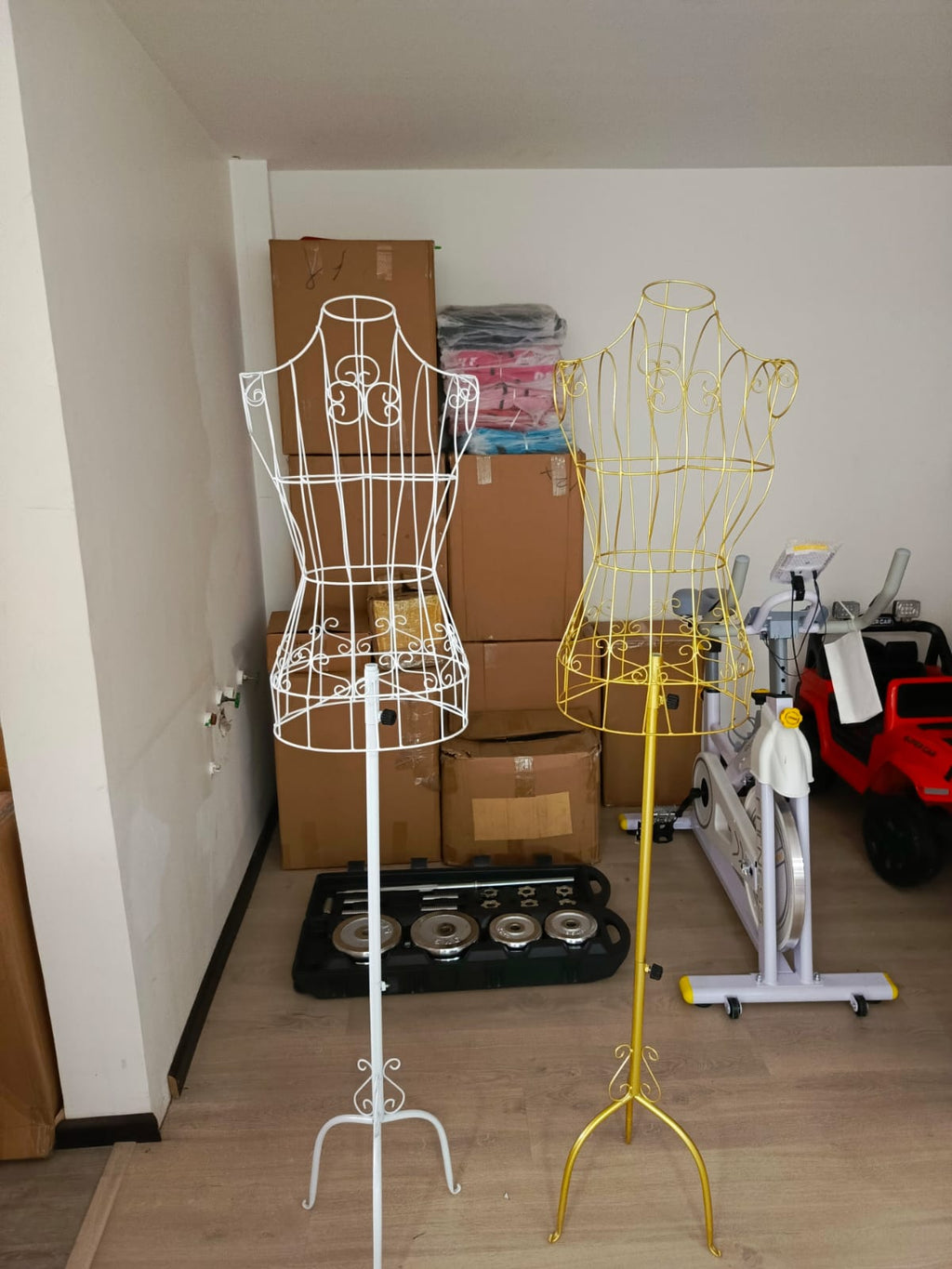 Maniquí de Alambre Boutique